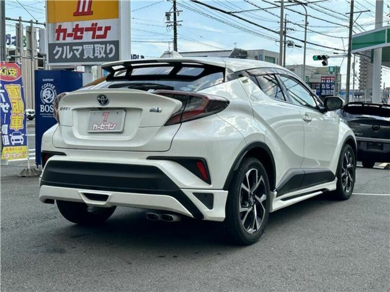 C-HR-6