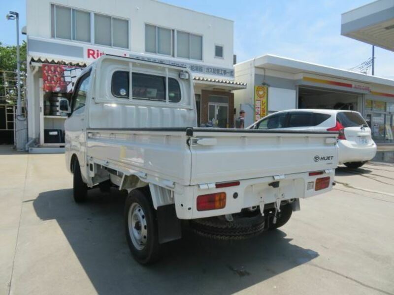 HIJET TRUCK-1