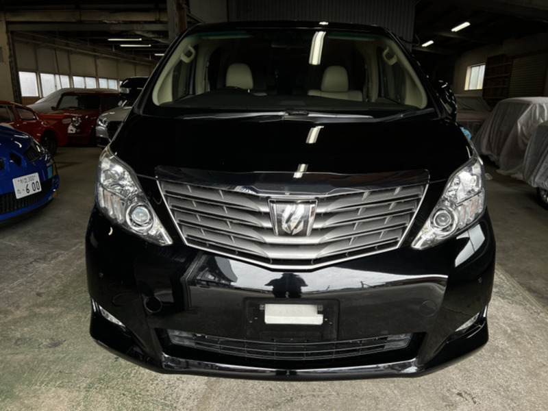 ALPHARD-8