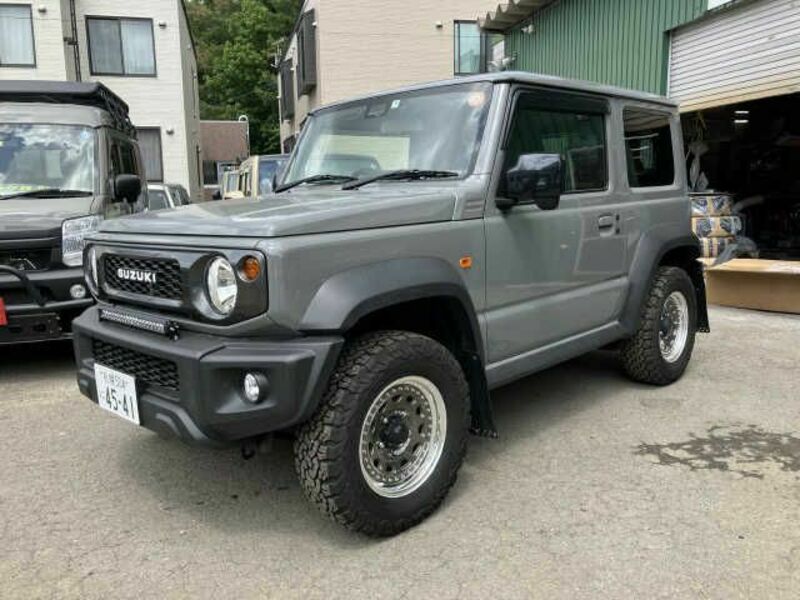 SUZUKI　JIMNY SIERRA