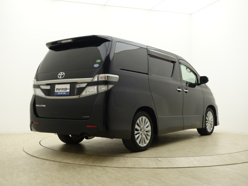 VELLFIRE-8