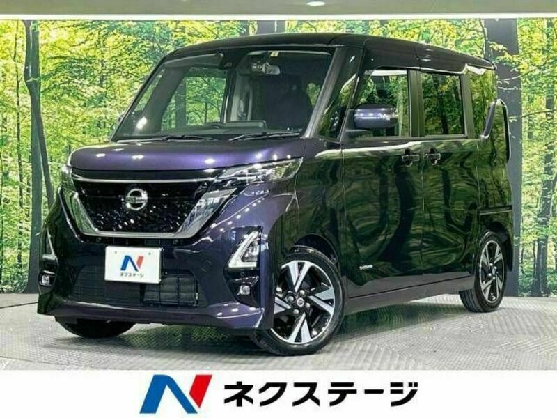 NISSAN　ROOX