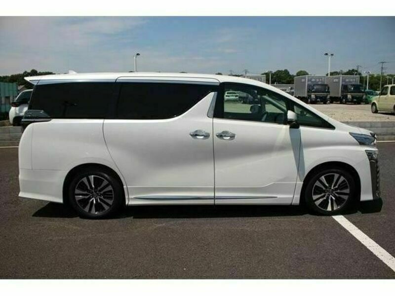 VELLFIRE-10