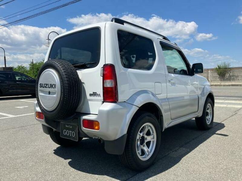 JIMNY SIERRA-3