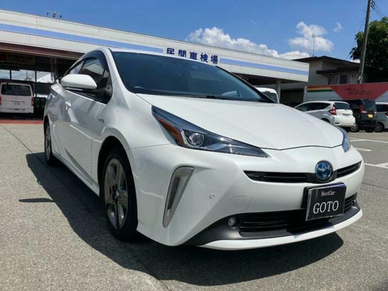 PRIUS-11