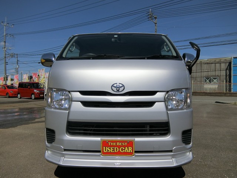 HIACE VAN-19