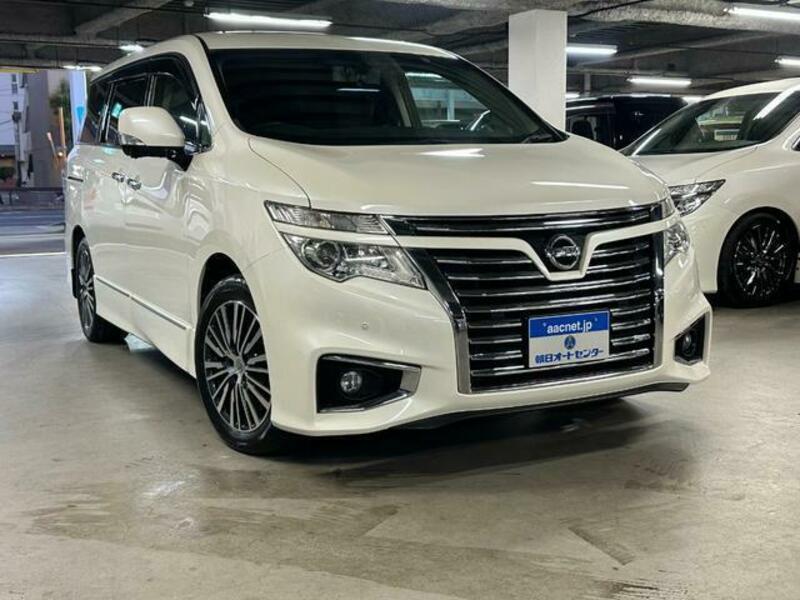 NISSAN　ELGRAND