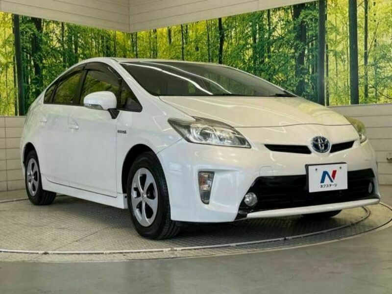 PRIUS-16