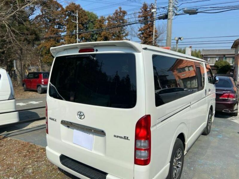 HIACE-35