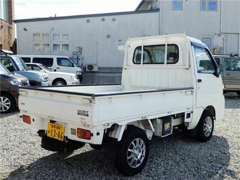 HIJET TRUCK-1