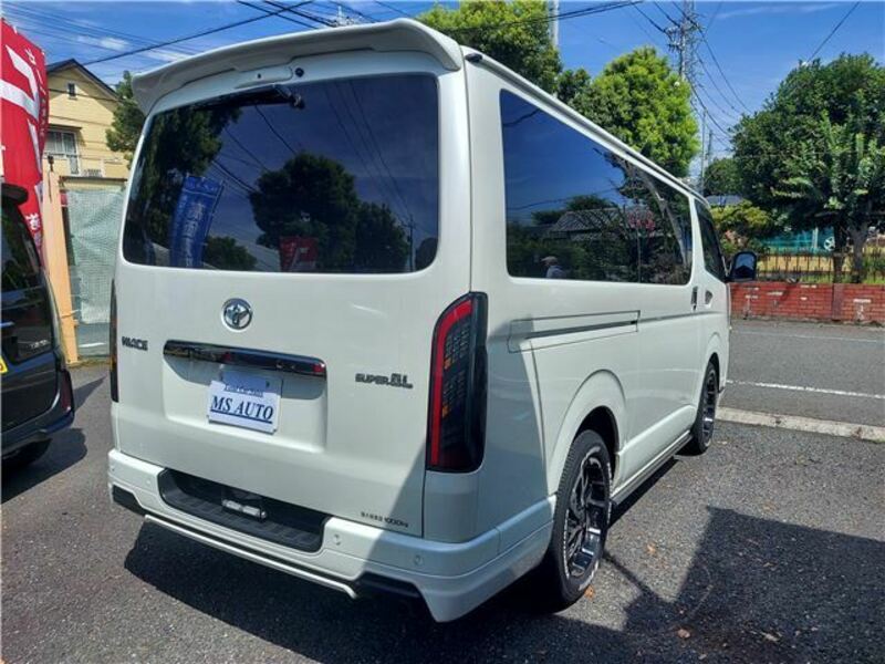 HIACE VAN-2