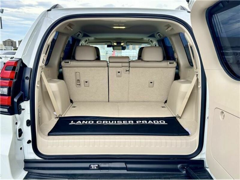 LAND CRUISER PRADO-27