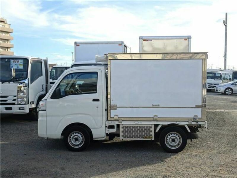 HIJET TRUCK-2