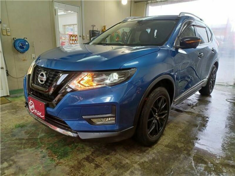 X-TRAIL