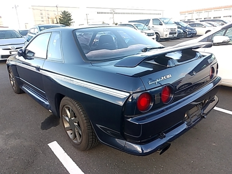 SKYLINE