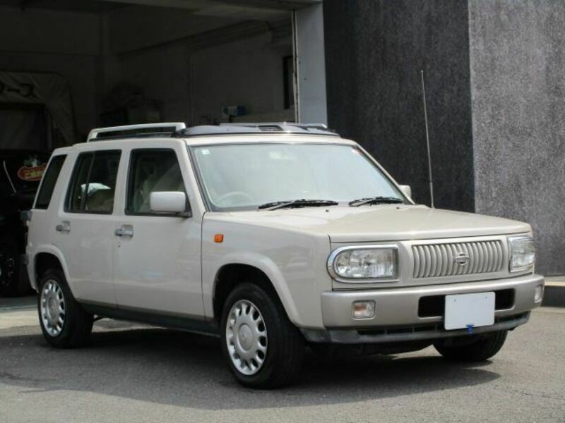 NISSAN　RASHEEN