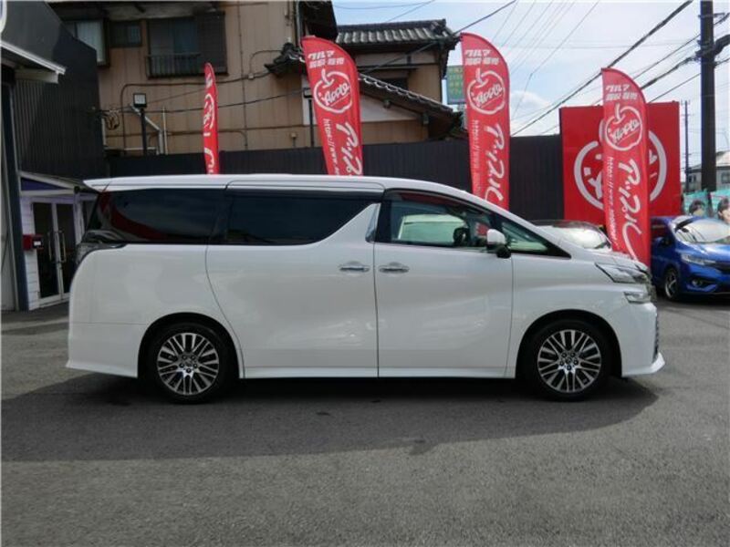 VELLFIRE-14