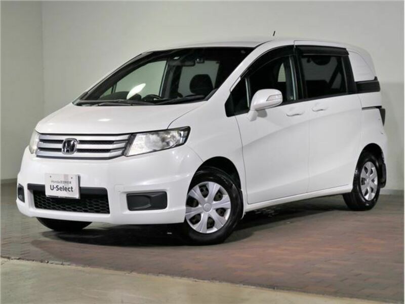 HONDA　FREED SPIKE