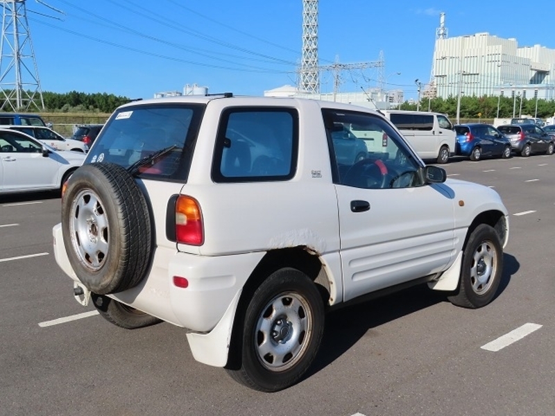 RAV4