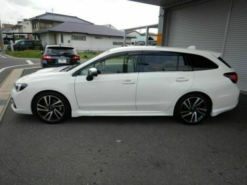 LEVORG-6