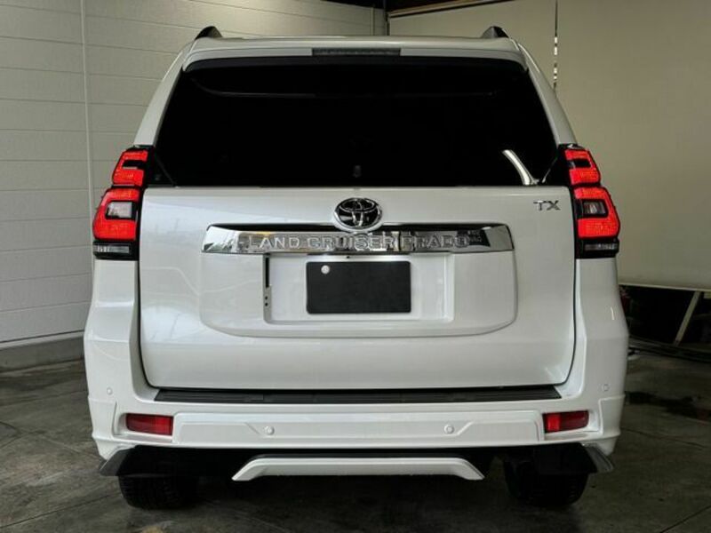 LAND CRUISER PRADO-4