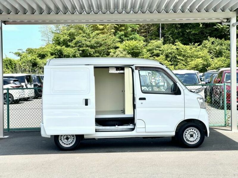 HIJET CARGO-10