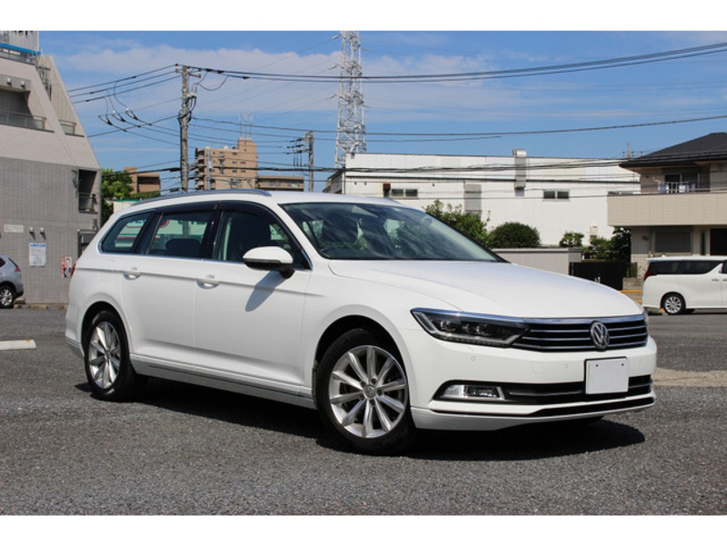 PASSAT VARIANT-0