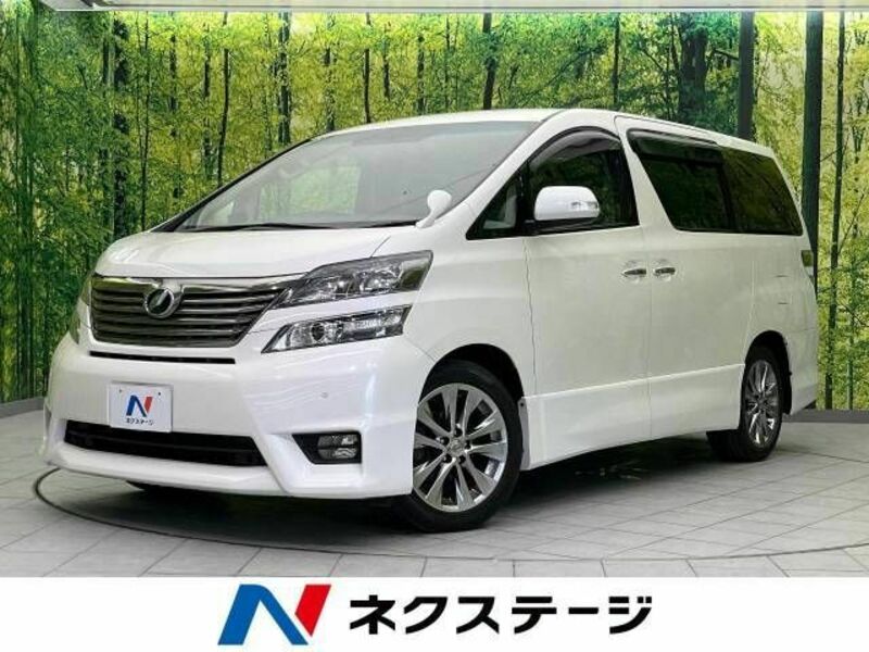 TOYOTA　VELLFIRE