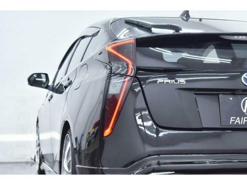 PRIUS-5