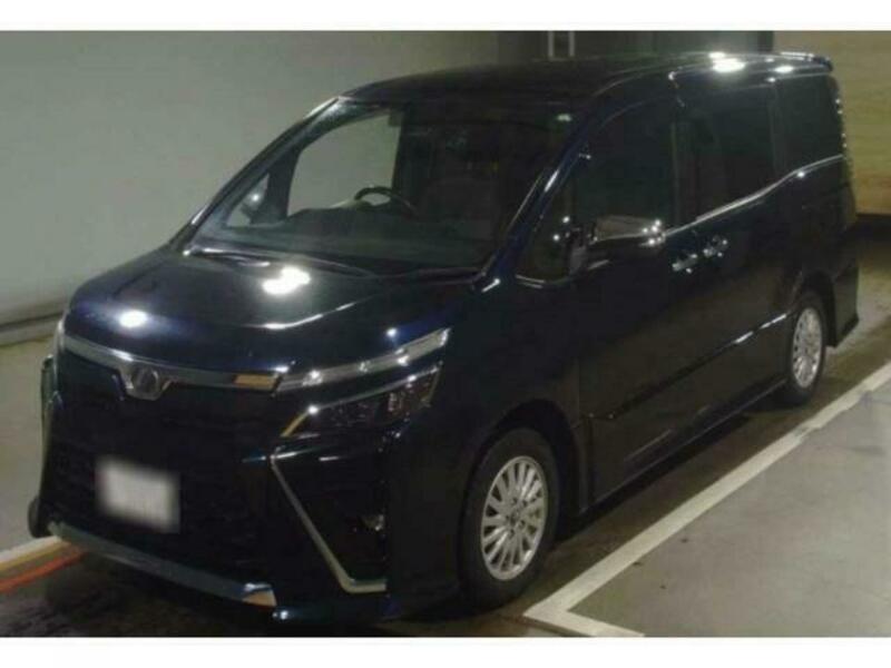 TOYOTA　VOXY