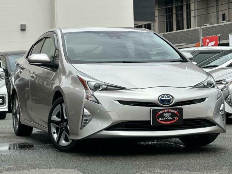 PRIUS-1