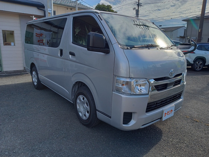 HIACE VAN-3