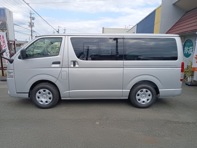 HIACE VAN-10