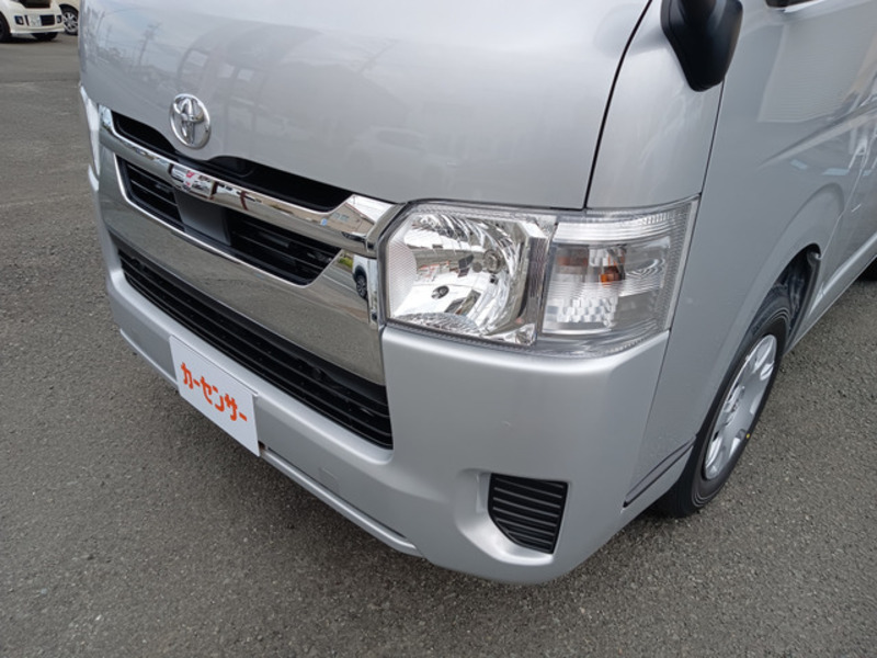 HIACE VAN-6