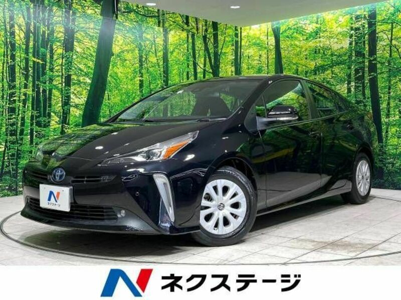 TOYOTA　PRIUS