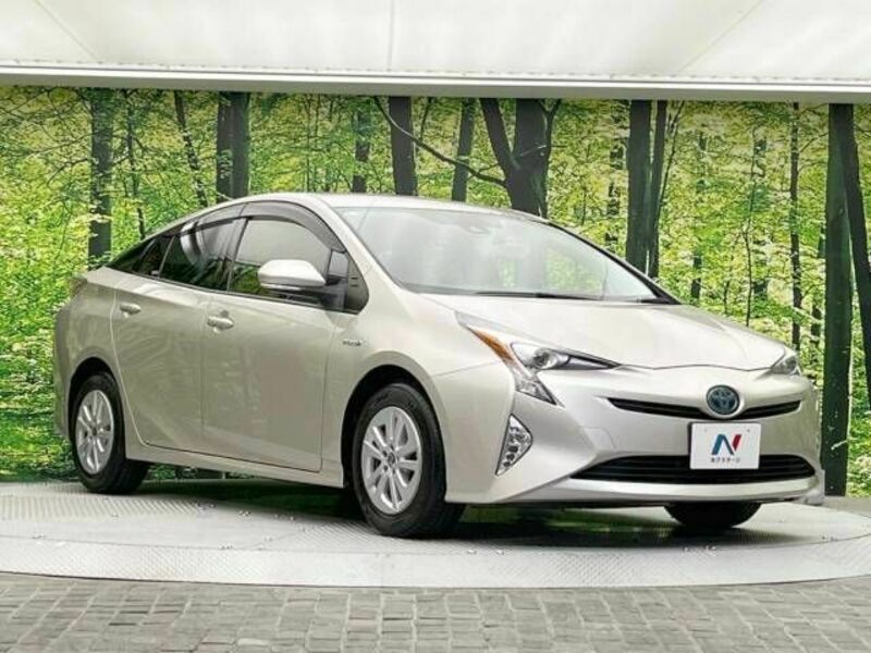 PRIUS-16