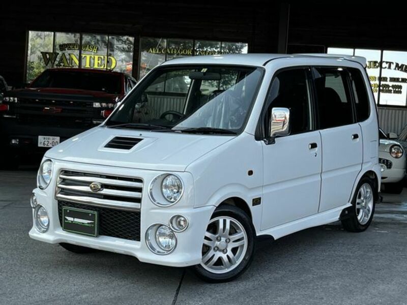 DAIHATSU　MOVE