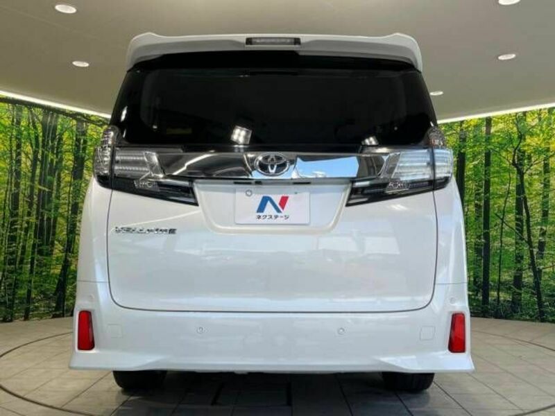 VELLFIRE-16