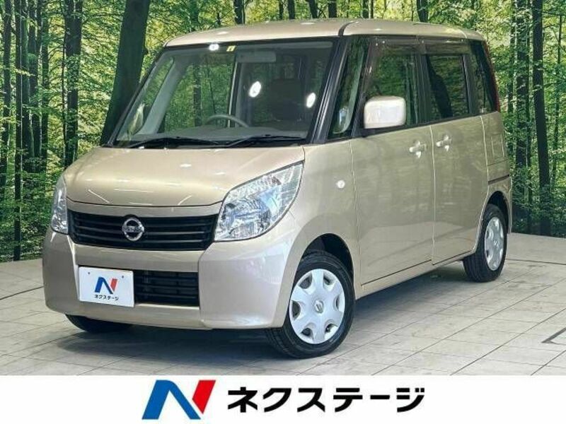 NISSAN　ROOX