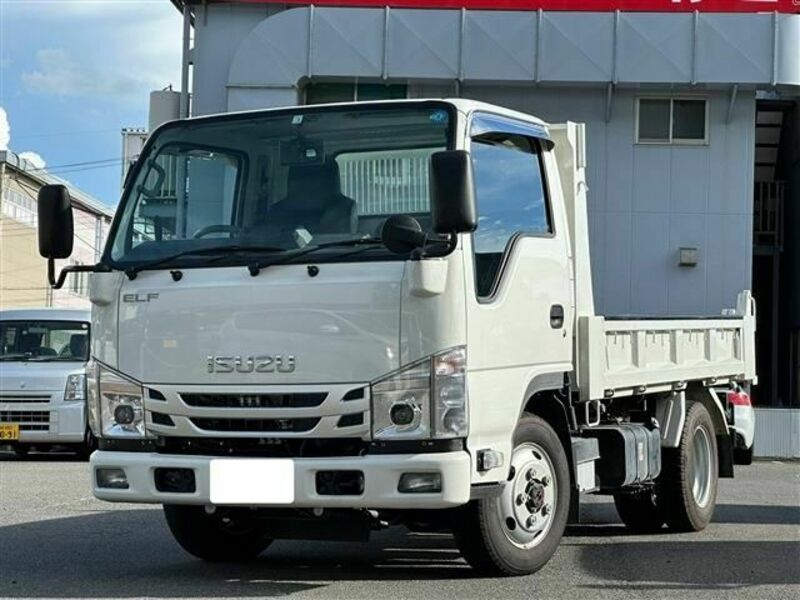 ISUZU　ELF