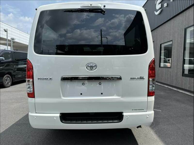 HIACE VAN-2