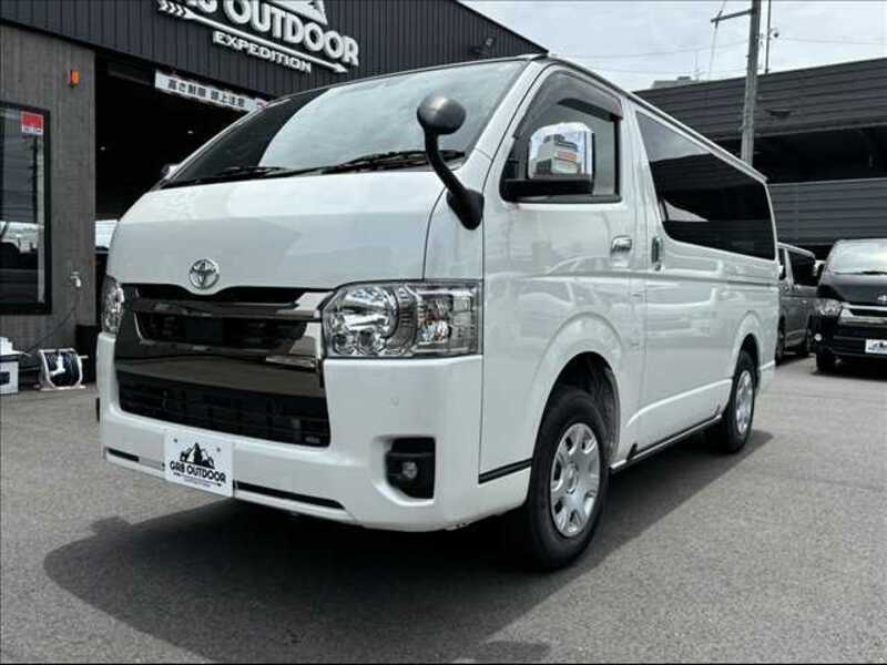 HIACE VAN-11