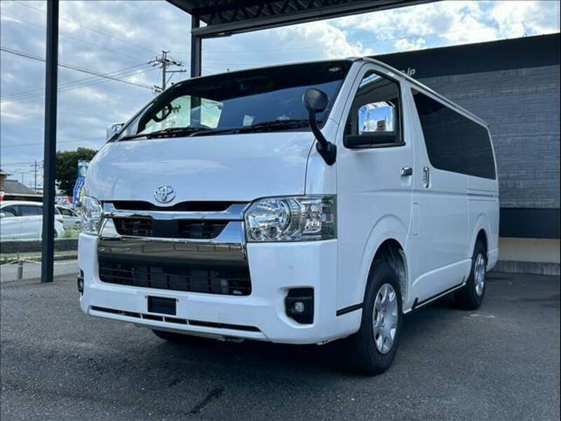 HIACE VAN-11