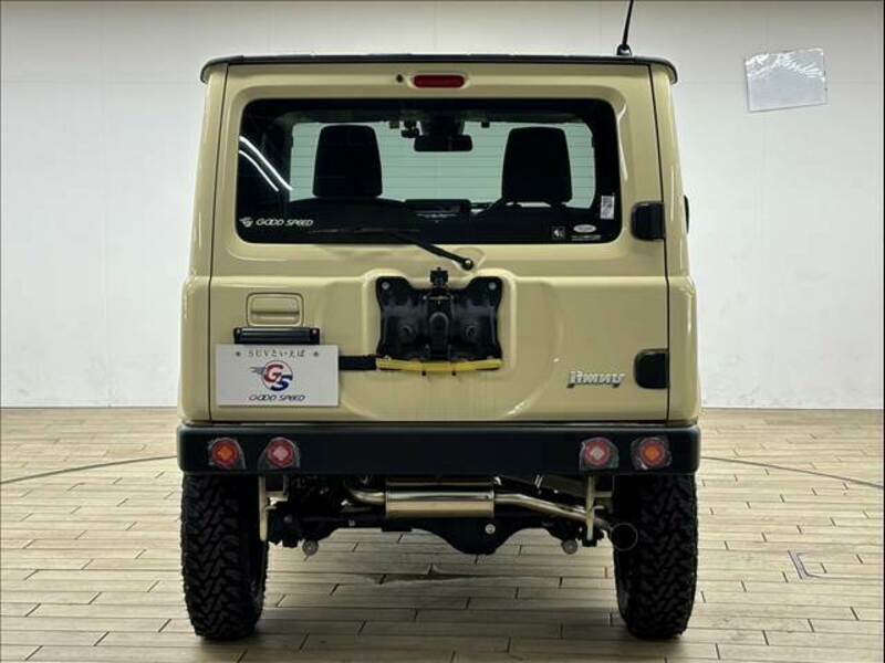 JIMNY-18