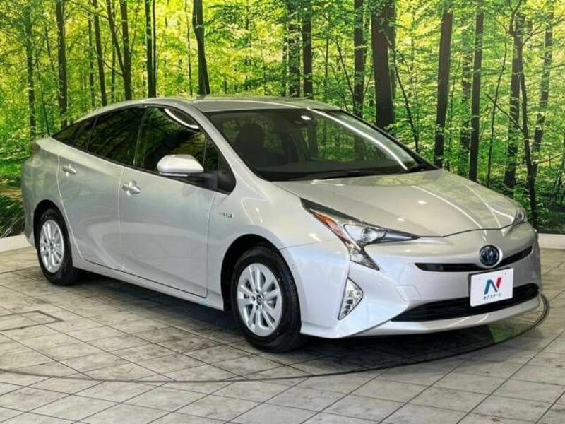 PRIUS-16