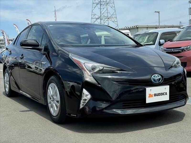 PRIUS-8