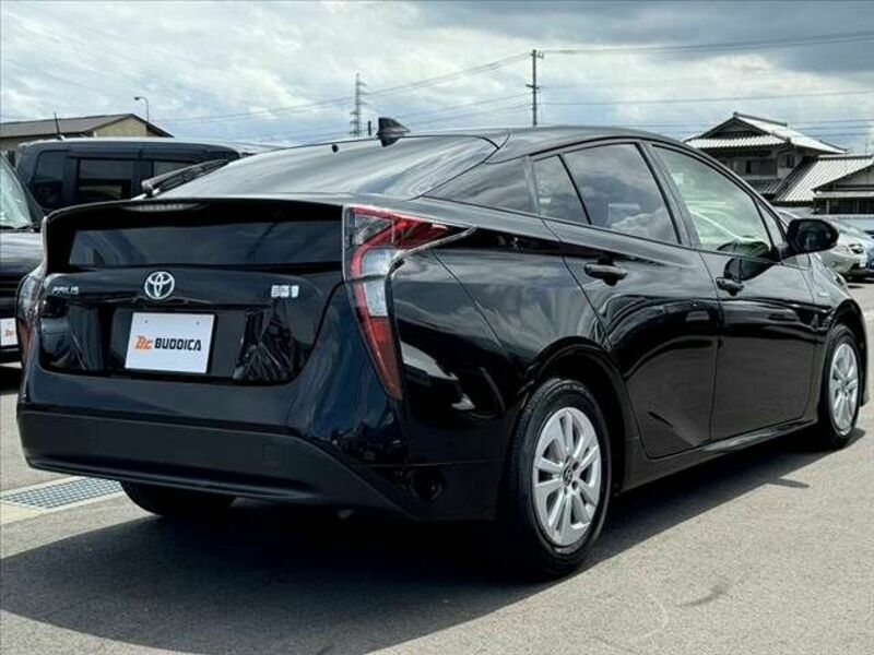 PRIUS-15