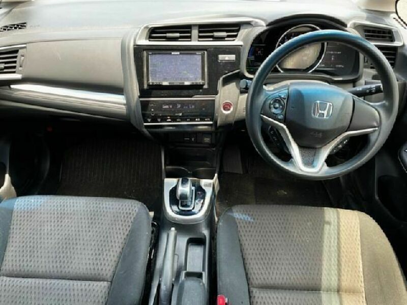 FIT HYBRID-1