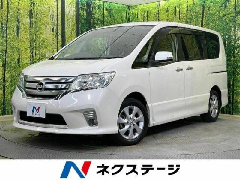 NISSAN　SERENA