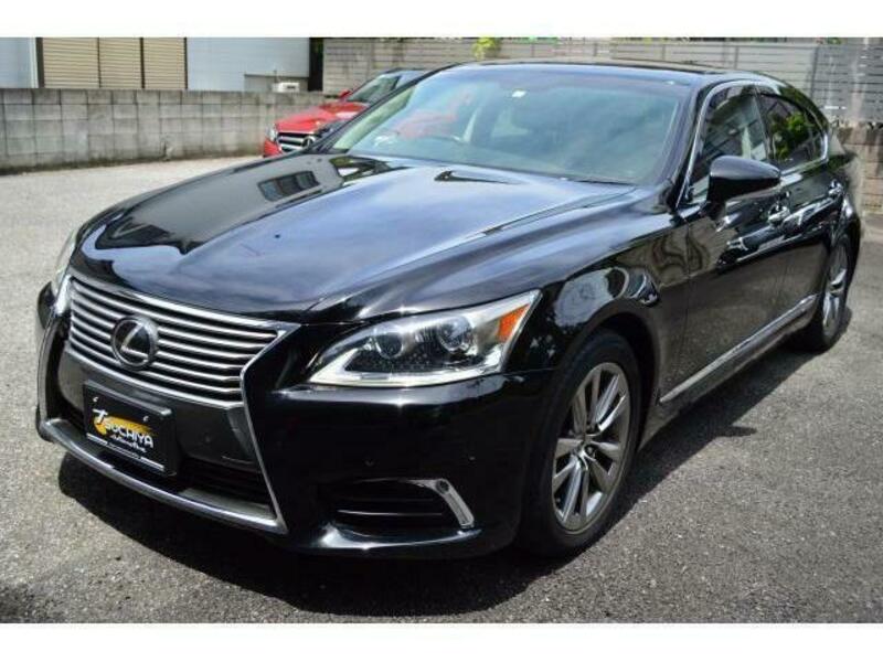 LEXUS　LS